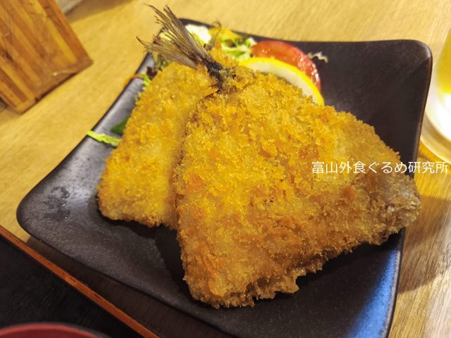 横須賀 市場食堂