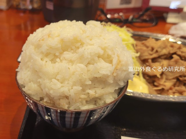 食堂のがみ 生姜焼き定食