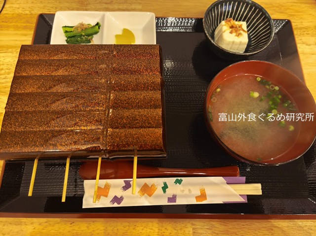 ごはん処寿春 ランチ 焼き鳥重